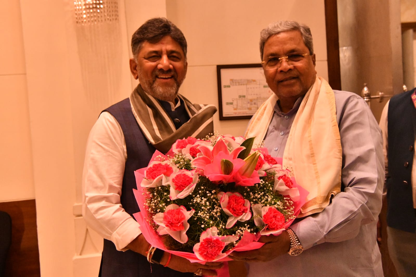 ಕಾಂಗ್ರೆಸ್ ಅಧ್ಯಕ್ಷರಾಗಿ 6ವರ್ಷ ಪೂರೈಸಿದ ಡಿ.ಕೆ.ಶಿವಕುಮಾರ್ ಅವರಿಗೆ ಸಿಎಂ ಶುಭಾಶಯ.