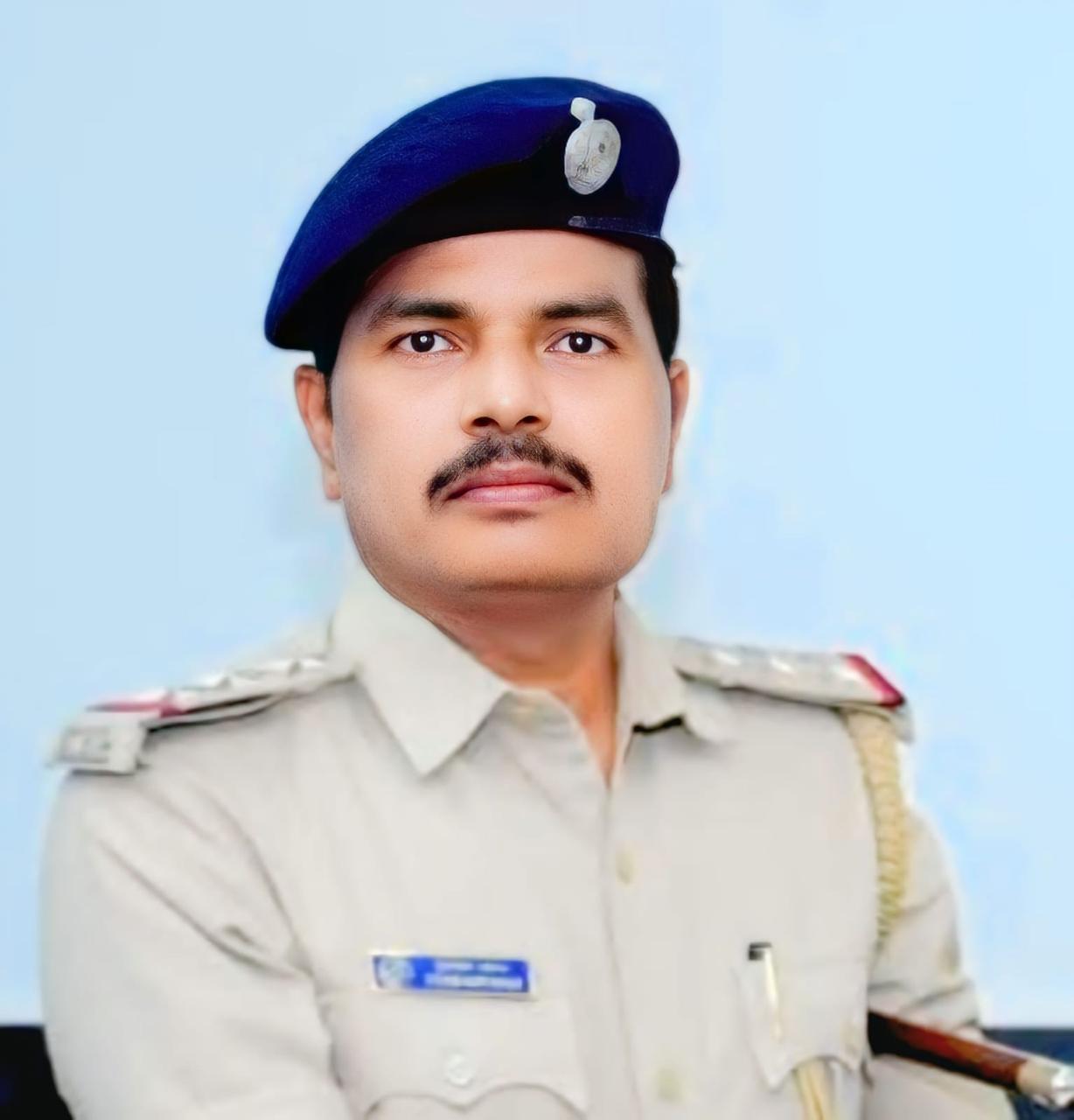 ವಿದೇಶಿ ಮಹಿಳೆ ಅತ್ಯಾಚಾರ ಕೇಸ್ ಸೇರಿ ಅತೀ ಸೂಕ್ಷ್ಮ ಕೇಸ್ ಗಳಲ್ಲಿ ಕಾರ್ಯ ನಿರ್ವಹಿಸಿ ಯಶಸ್ವಿಯಾದ     ಪಿಐ ಪ್ರಕಾಶ ಎಲ್.ಮಾಳೆಯವರಿಗೆ ಮುಖ್ಯಮಂತ್ರಿ ಪದಕ ಘೋಷಣೆ. 